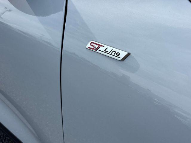 used 2025 Ford Escape car, priced at $22,900