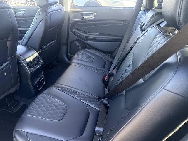 used 2024 Ford Edge car, priced at $24,900