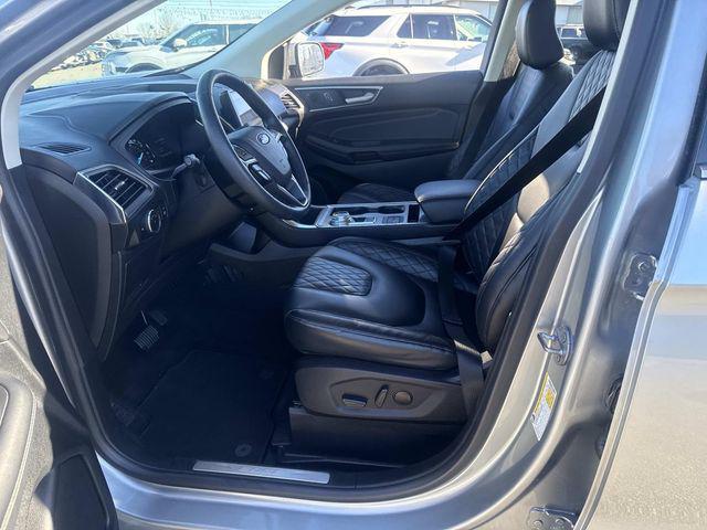 used 2024 Ford Edge car, priced at $24,900