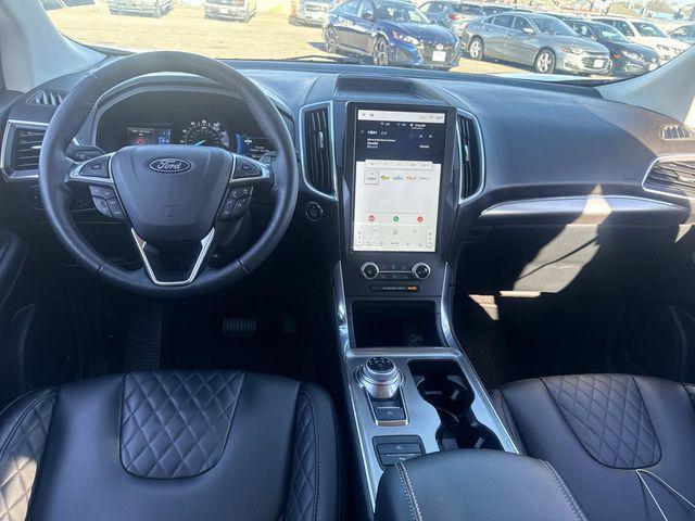 used 2024 Ford Edge car, priced at $24,900