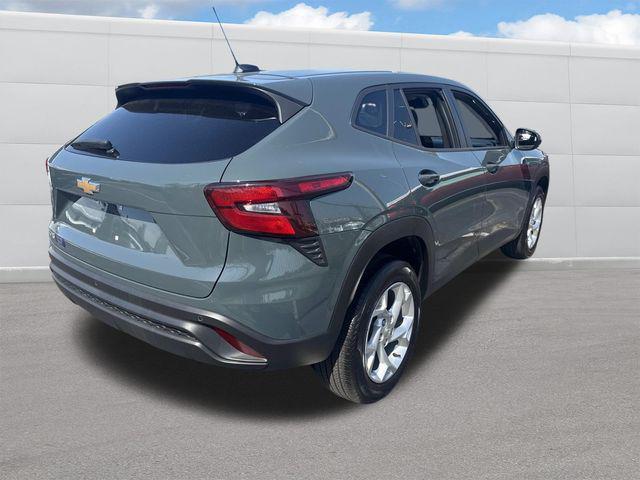 used 2025 Chevrolet Trax car, priced at $22,345