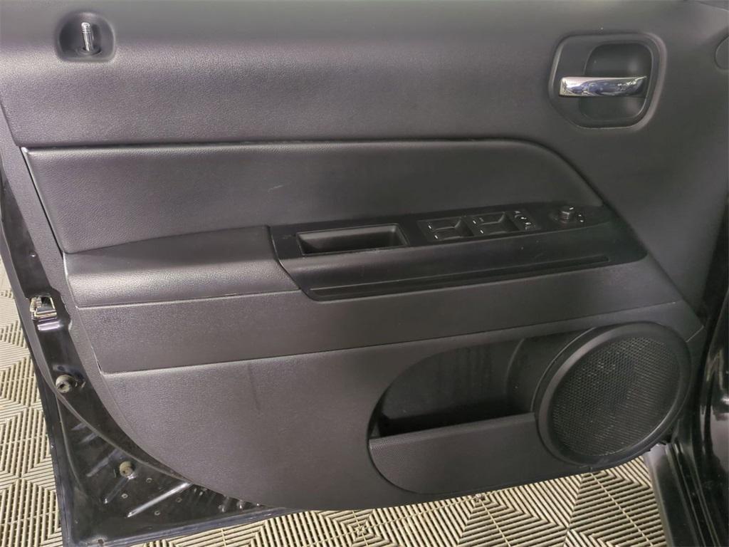 used 2016 Jeep Patriot car, priced at $5,995