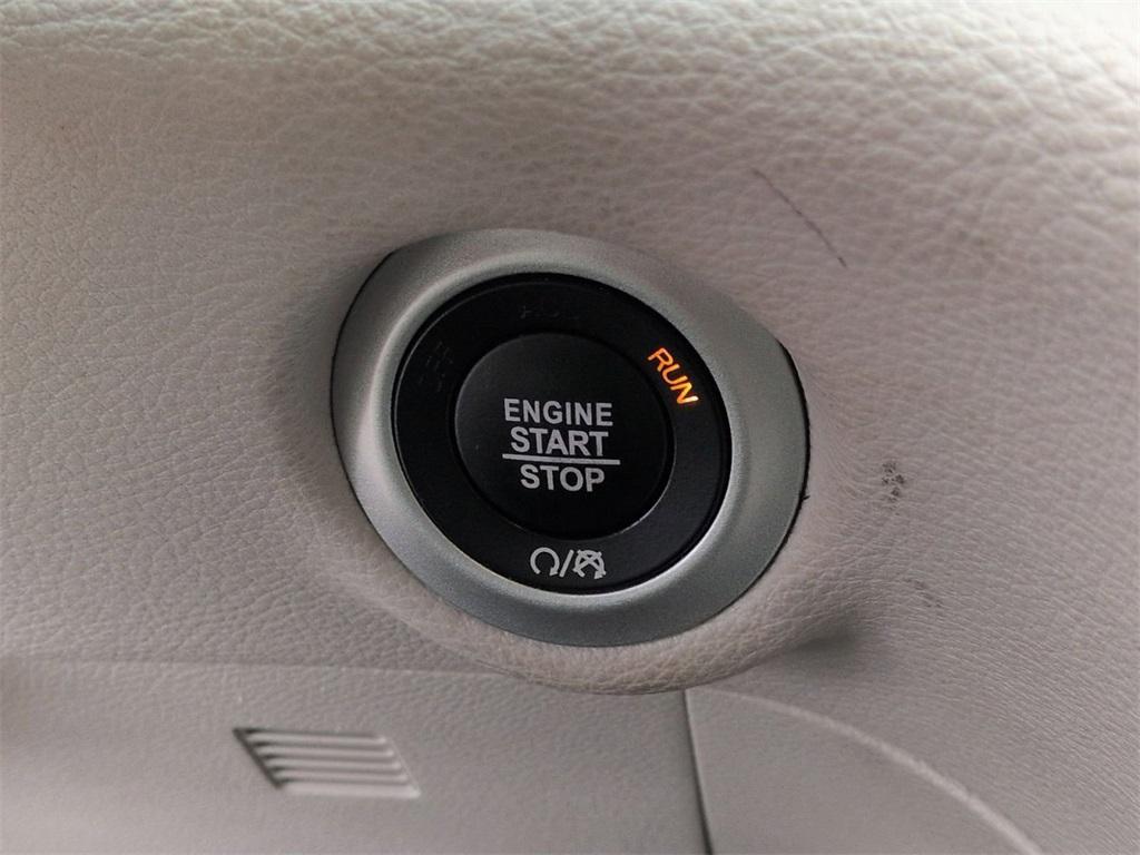 used 2023 Chrysler Pacifica car, priced at $26,995