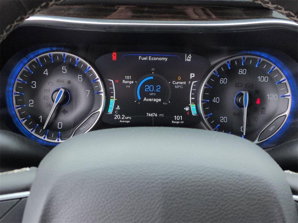 used 2023 Chrysler Pacifica car, priced at $26,995