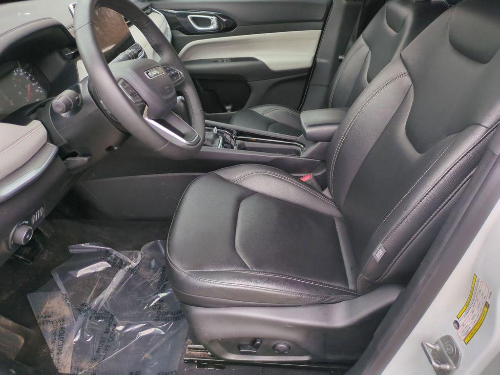 used 2025 Jeep Compass car, priced at $23,995