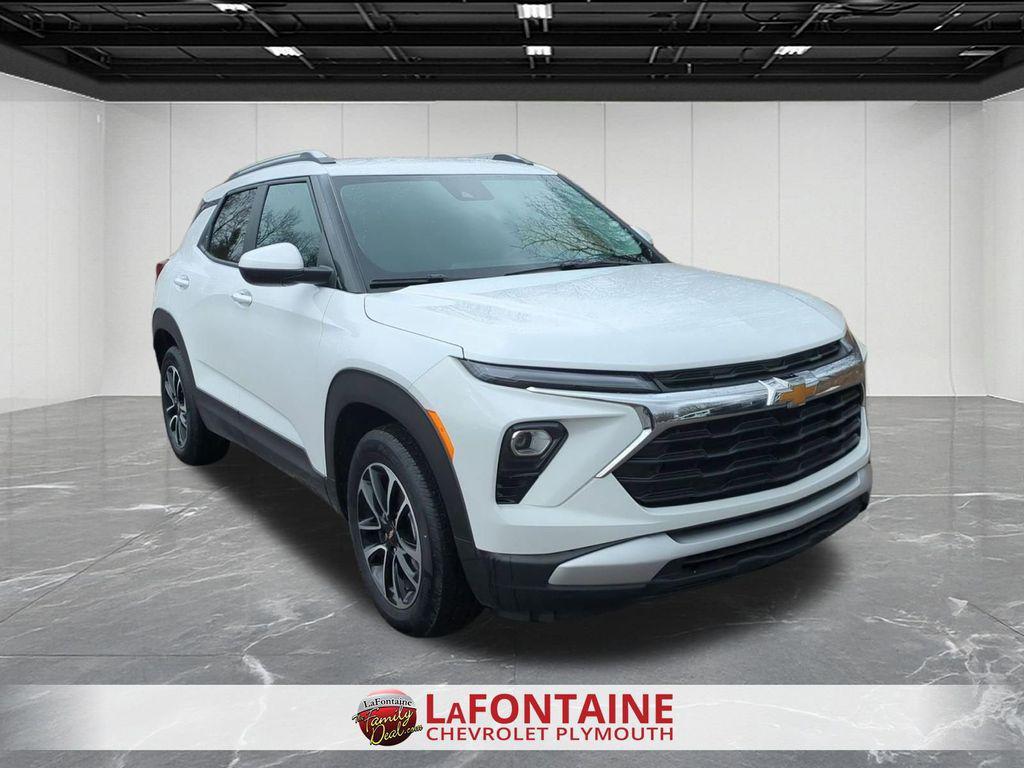 used 2025 Chevrolet TrailBlazer car, priced at $22,595