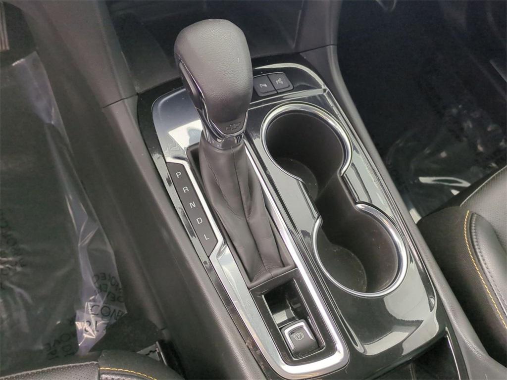 used 2023 Chevrolet Equinox car, priced at $23,595