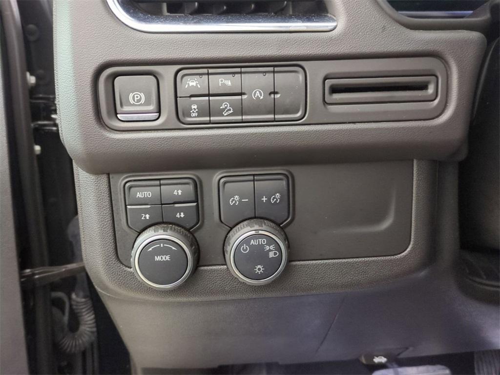 used 2024 Chevrolet Suburban car, priced at $55,995