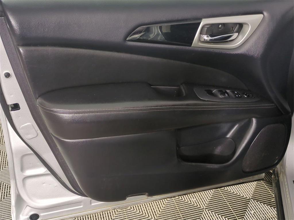 used 2018 Nissan Pathfinder car, priced at $8,995