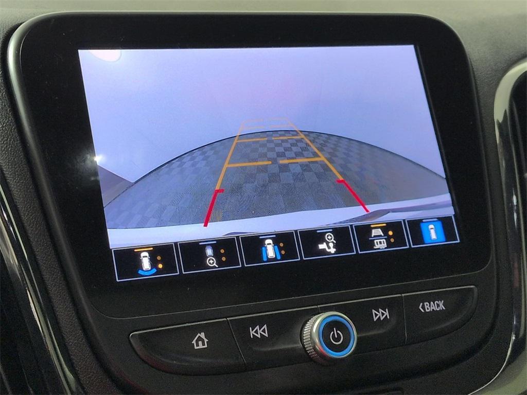 used 2024 Chevrolet Equinox car, priced at $26,995