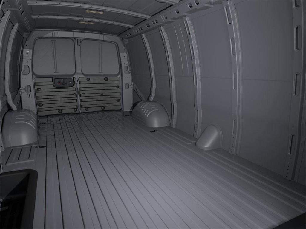 new 2025 Chevrolet Express 3500 car