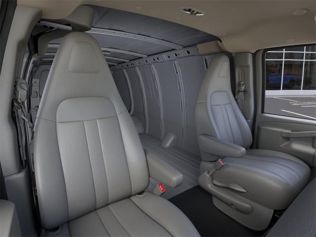 new 2025 Chevrolet Express 3500 car
