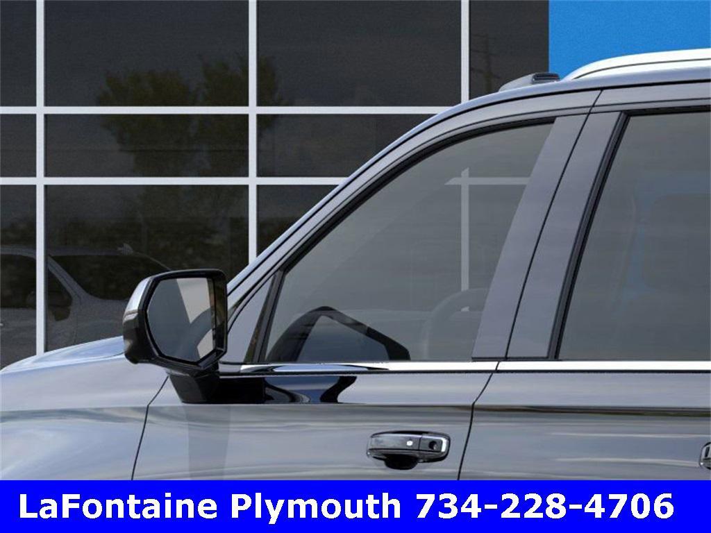 new 2025 Chevrolet Suburban car, priced at $96,124