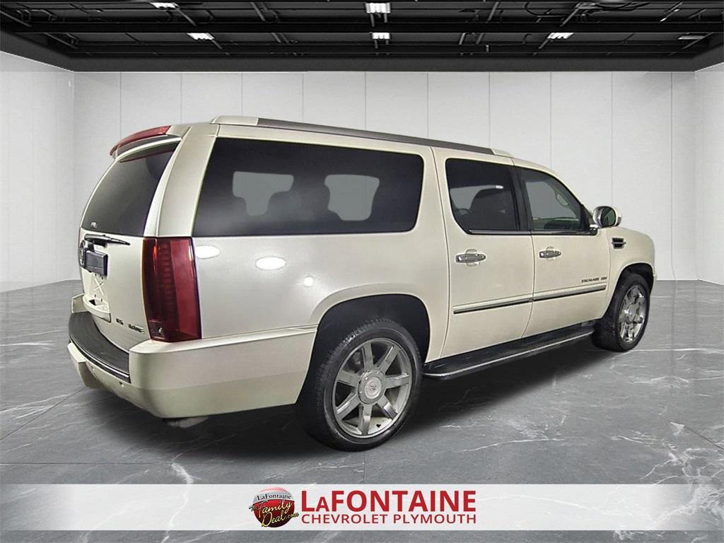 used 2011 Cadillac Escalade ESV car, priced at $12,795