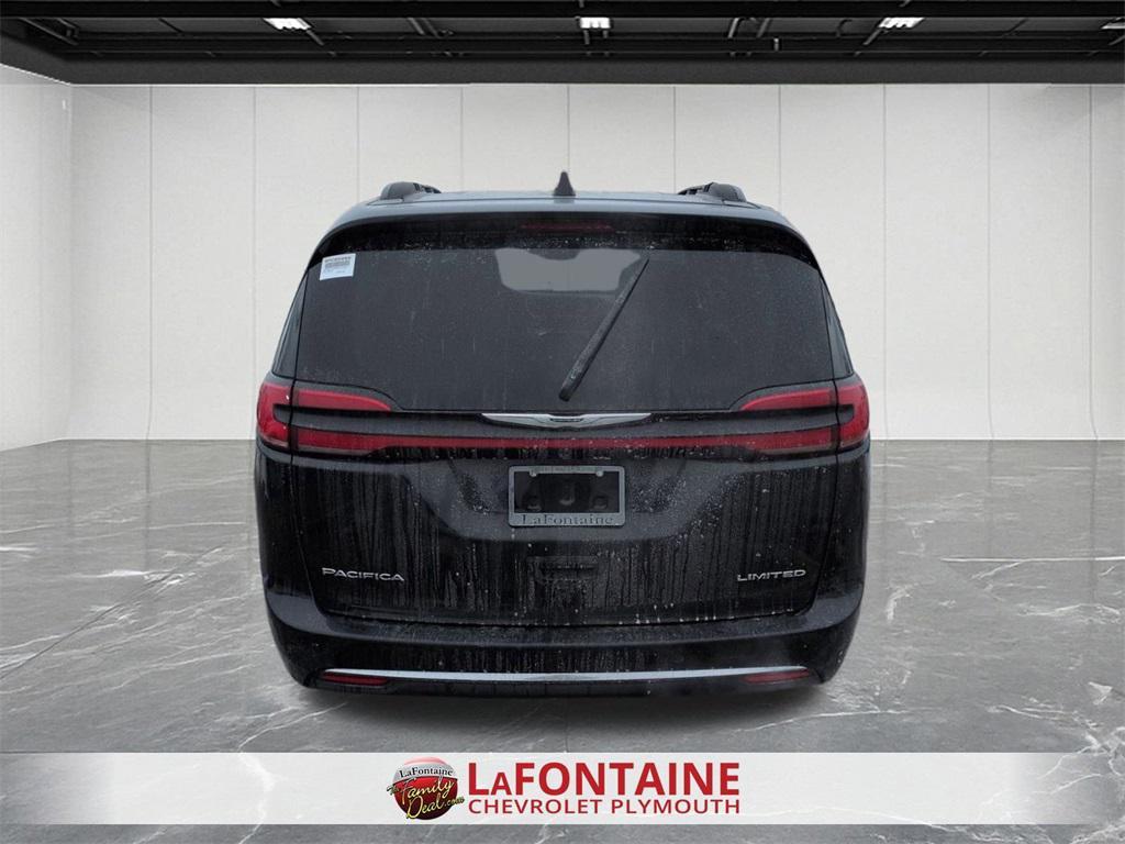 used 2023 Chrysler Pacifica car, priced at $25,995