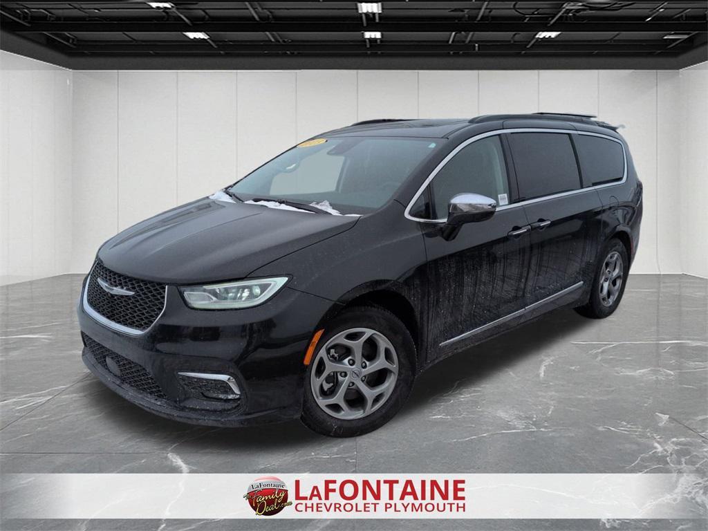 used 2023 Chrysler Pacifica car, priced at $25,995