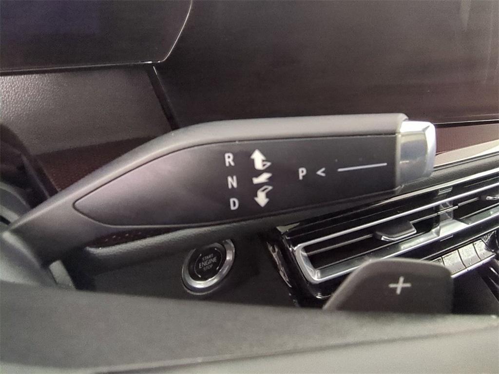 used 2025 Chevrolet Traverse car, priced at $46,595