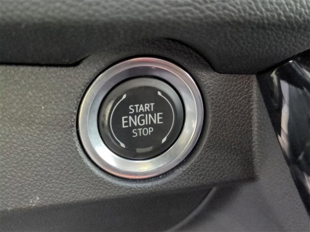 used 2025 Chevrolet Traverse car, priced at $46,595