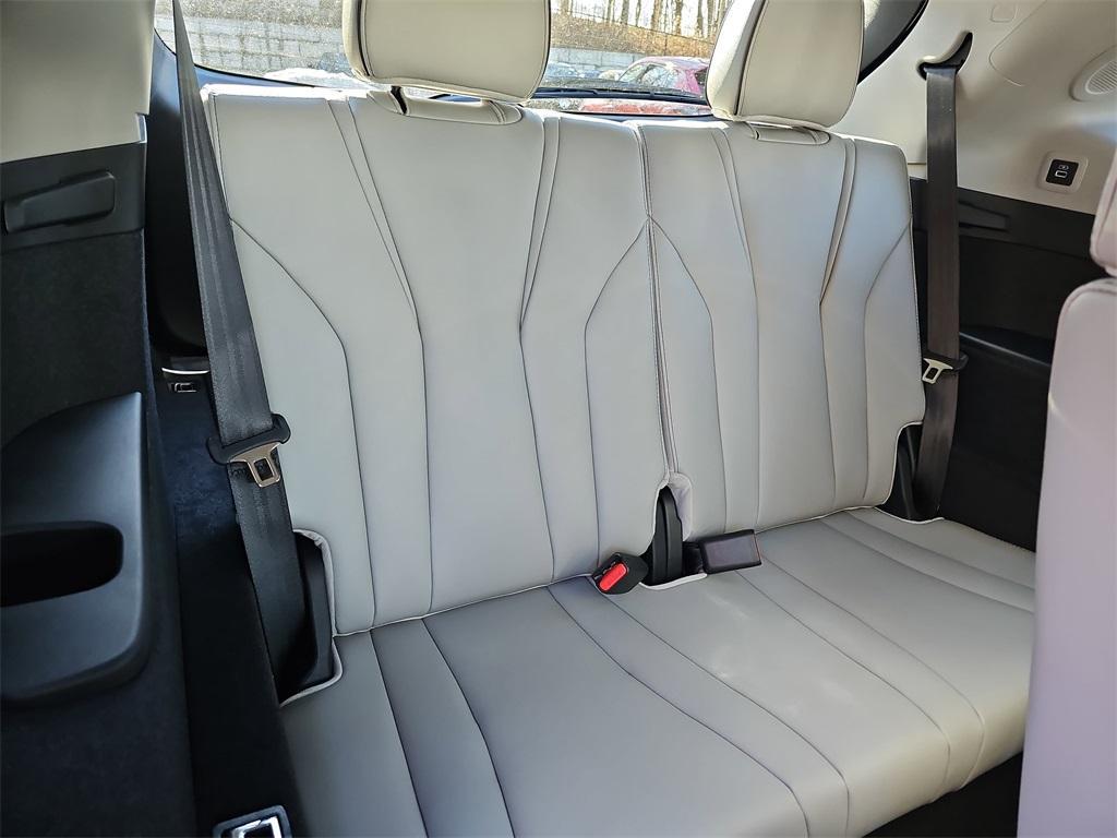 new 2026 Acura MDX car, priced at $68,250