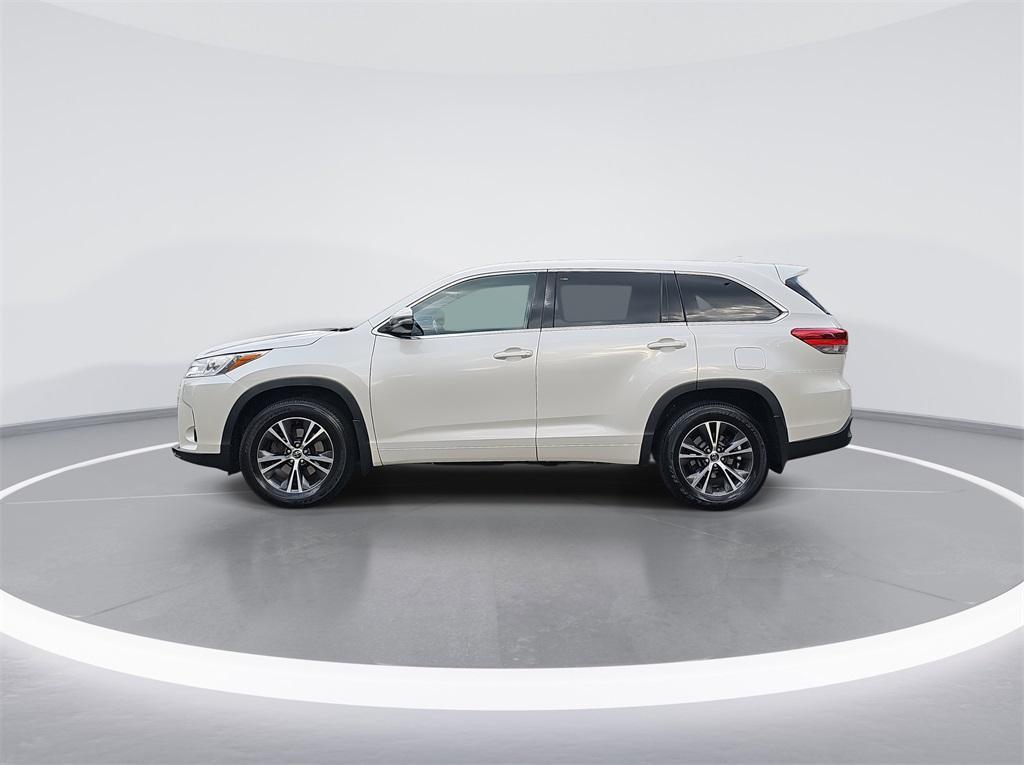 2018 Blizzard Pearl Toyota Highlander