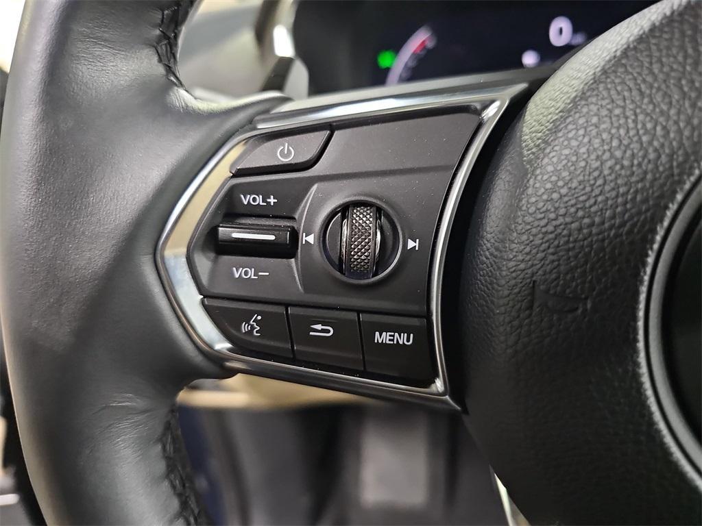 used 2025 Acura MDX car, priced at $46,798