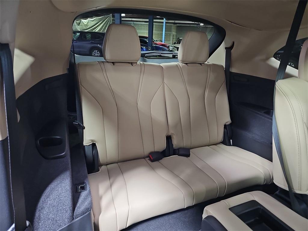 used 2025 Acura MDX car, priced at $46,798