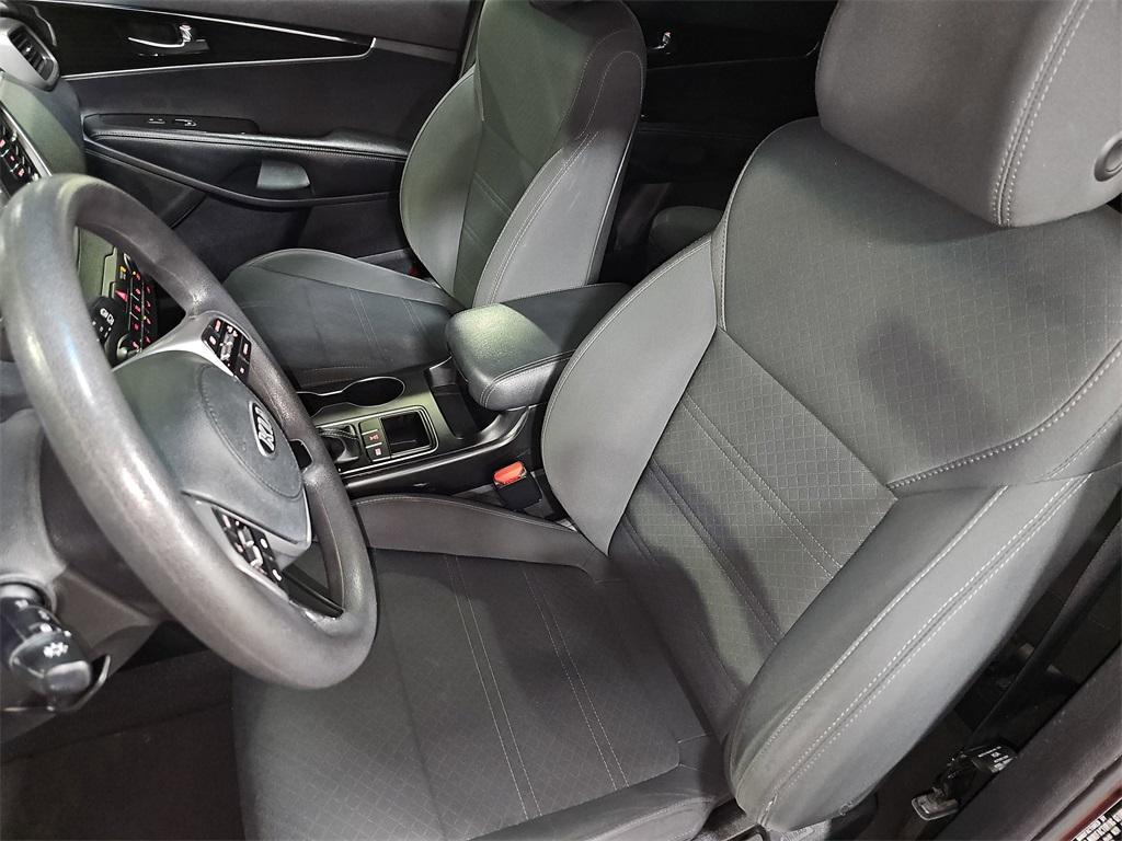 used 2020 Kia Sorento car, priced at $13,500