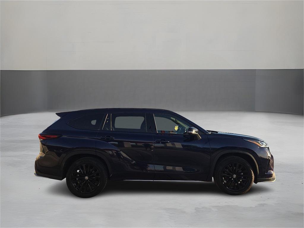 used 2024 Toyota Highlander car, priced at $44,951