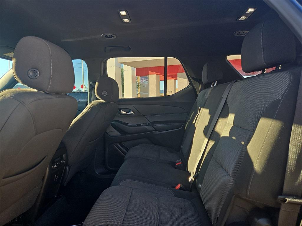 used 2023 Chevrolet Traverse car, priced at $31,957