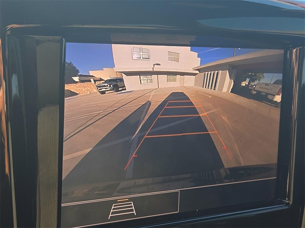 used 2023 Chevrolet Traverse car, priced at $31,957