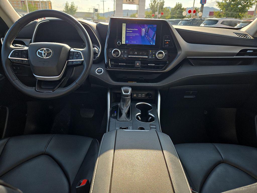 used 2024 Toyota Highlander car, priced at $46,095