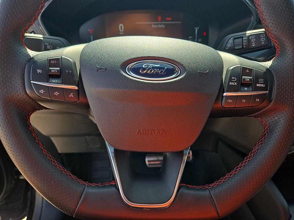 used 2024 Ford Escape car, priced at $26,625