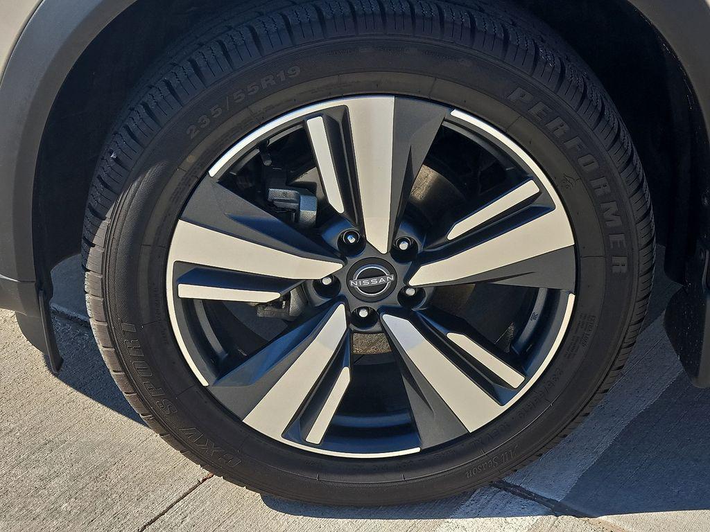 used 2023 Nissan Rogue car, priced at $30,950