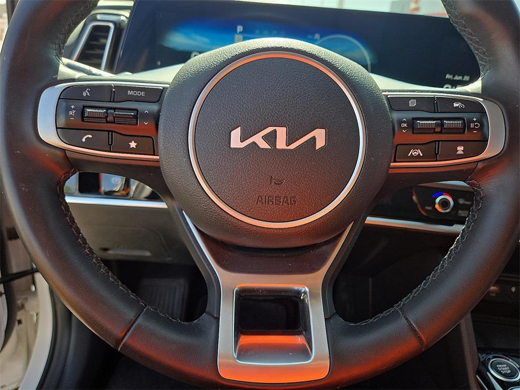 used 2025 Kia Sportage car, priced at $33,327