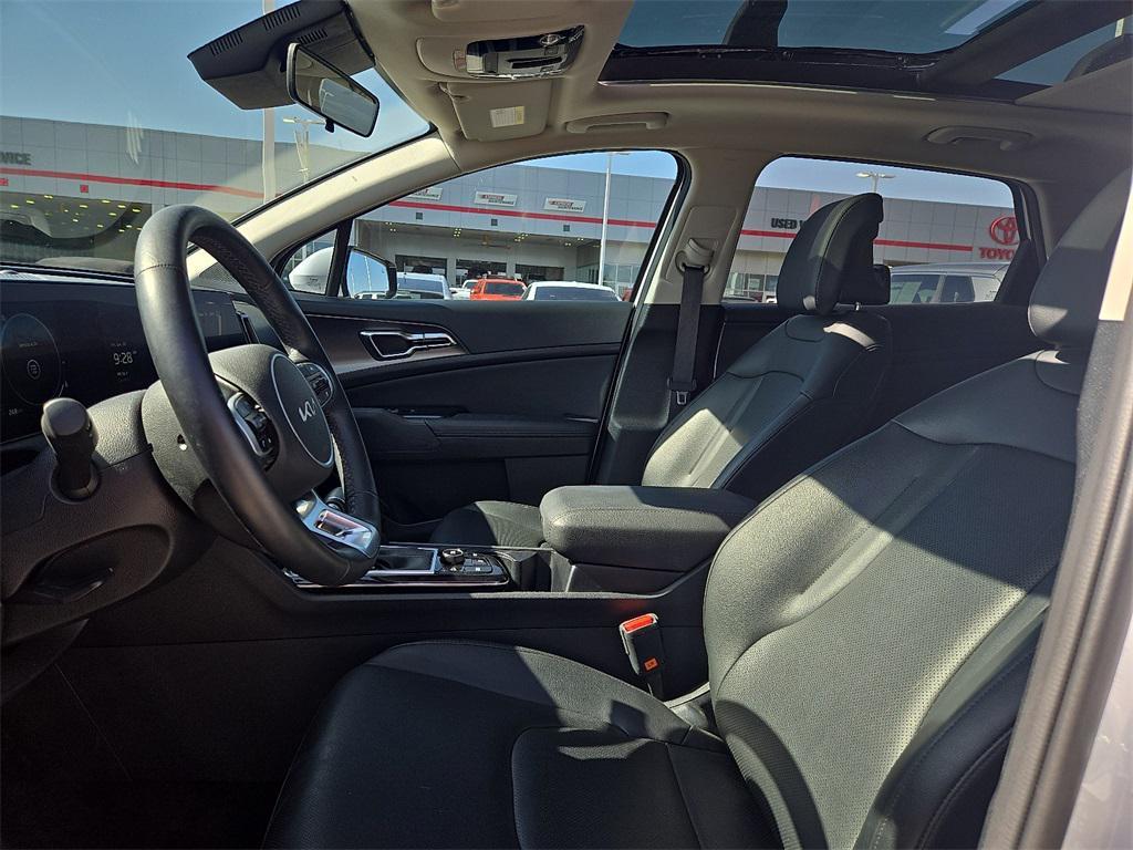 used 2025 Kia Sportage car, priced at $33,327