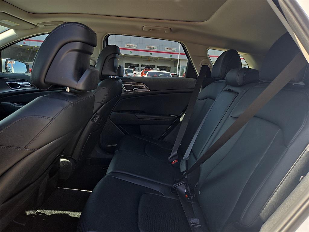 used 2025 Kia Sportage car, priced at $33,327