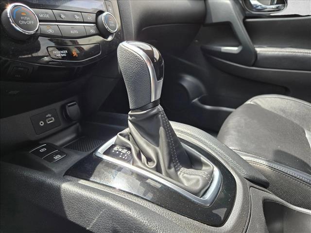 used 2022 Nissan Rogue Sport car, priced at $21,995