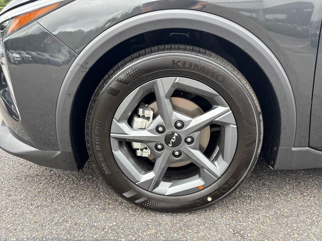 new 2025 Kia K4 car, priced at $23,325