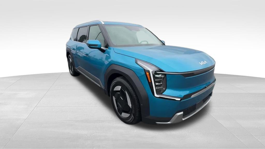 new 2026 Kia EV9 car, priced at $56,470
