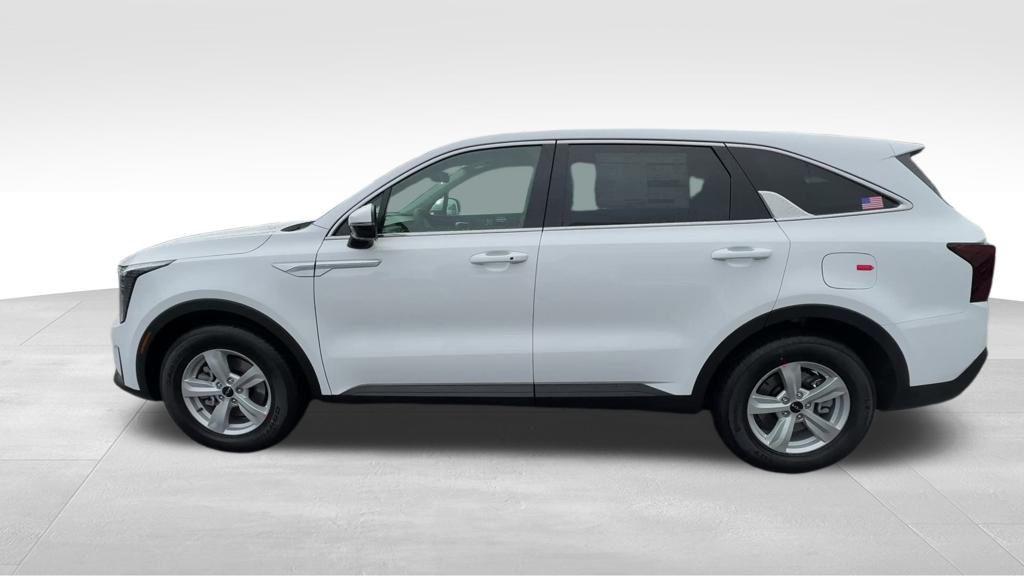 new 2026 Kia Sorento car, priced at $33,090