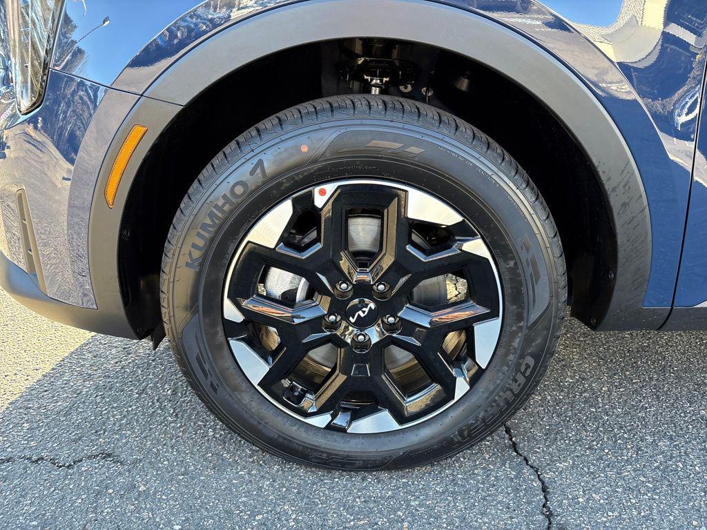 new 2026 Kia Sorento car, priced at $39,465