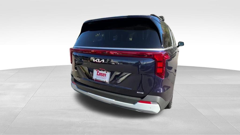 new 2026 Kia Carnival Hybrid car, priced at $45,485