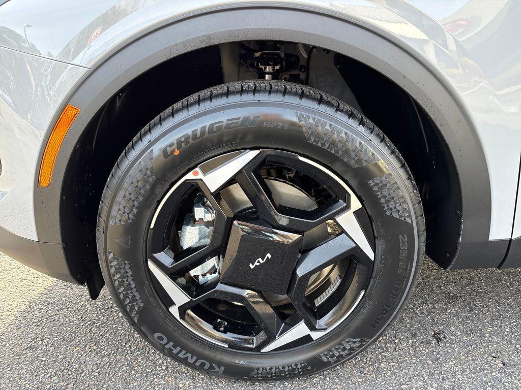 new 2026 Kia Sportage car, priced at $36,185