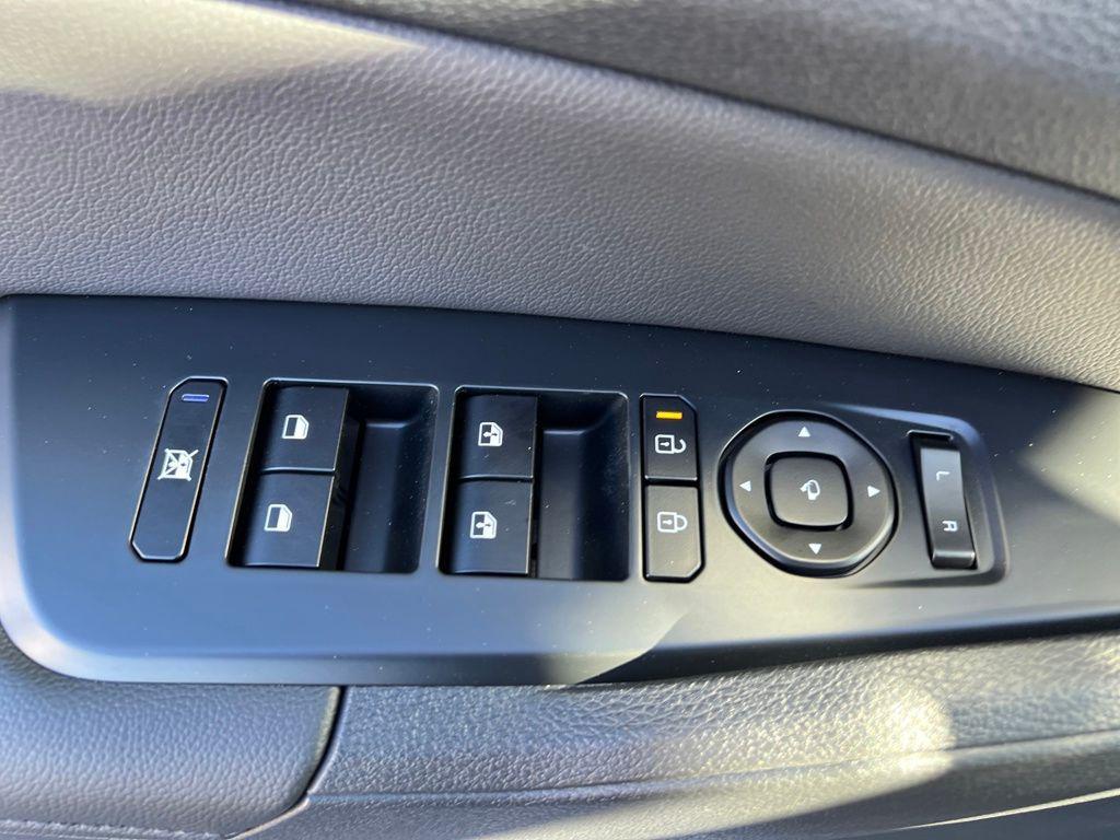 new 2026 Kia Sportage car, priced at $39,410