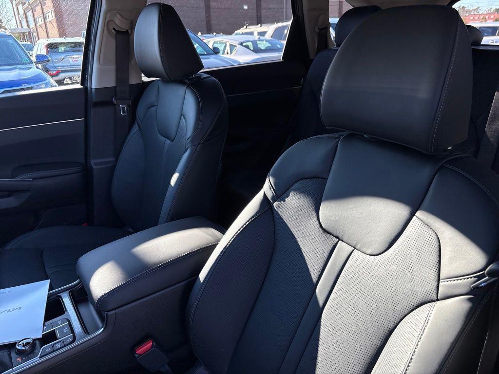 new 2026 Kia Sorento car, priced at $37,765