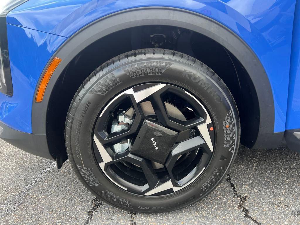 new 2026 Kia Sportage car, priced at $35,595
