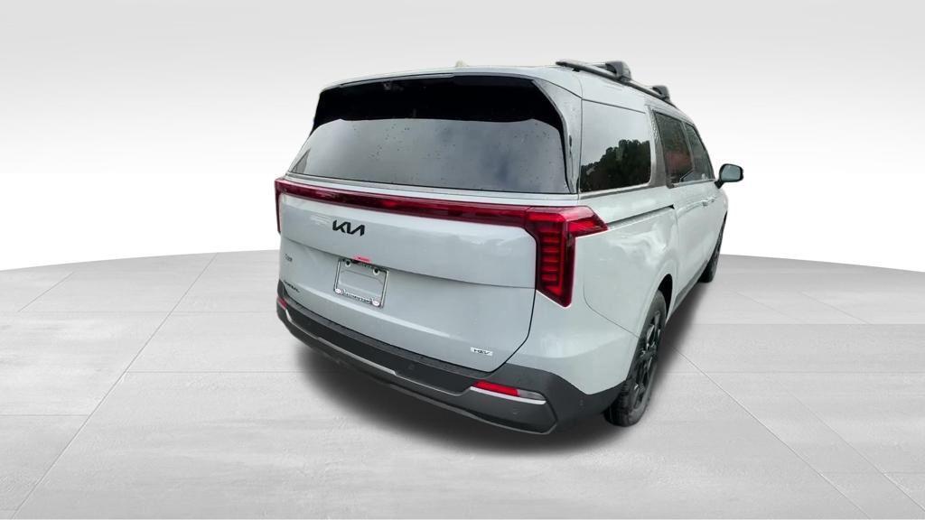 new 2026 Kia Carnival Hybrid car, priced at $58,625