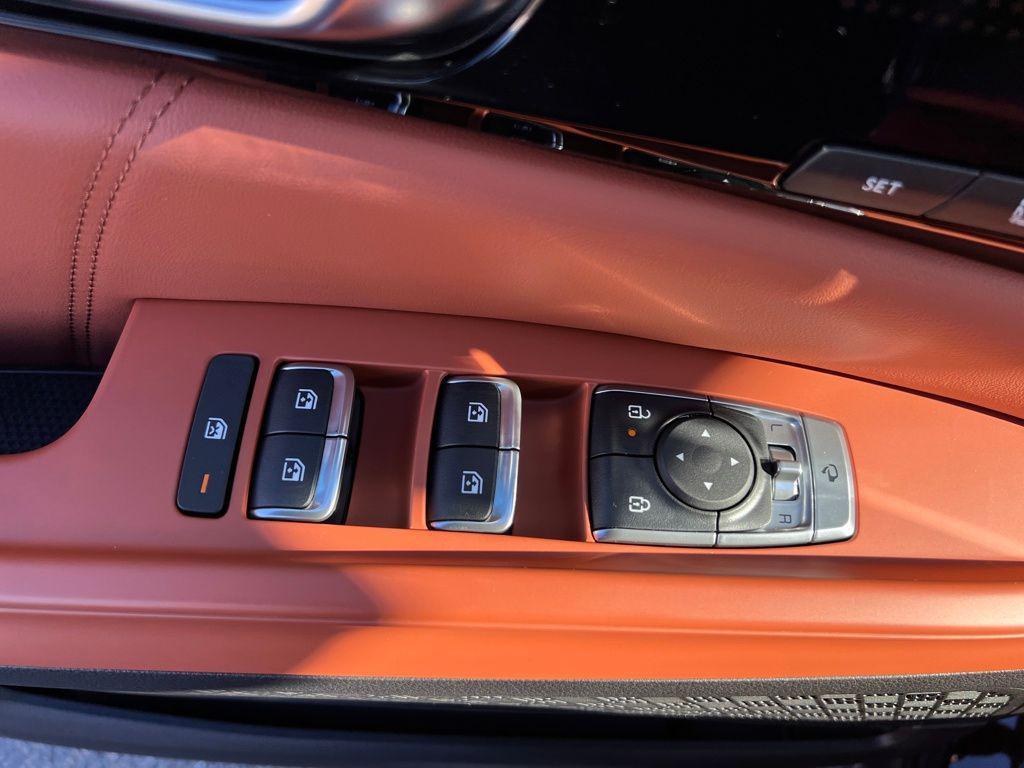 new 2026 Kia Carnival car, priced at $56,580