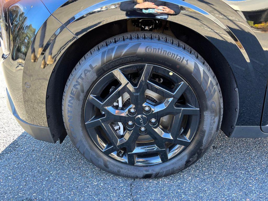 new 2026 Kia Carnival car, priced at $56,580