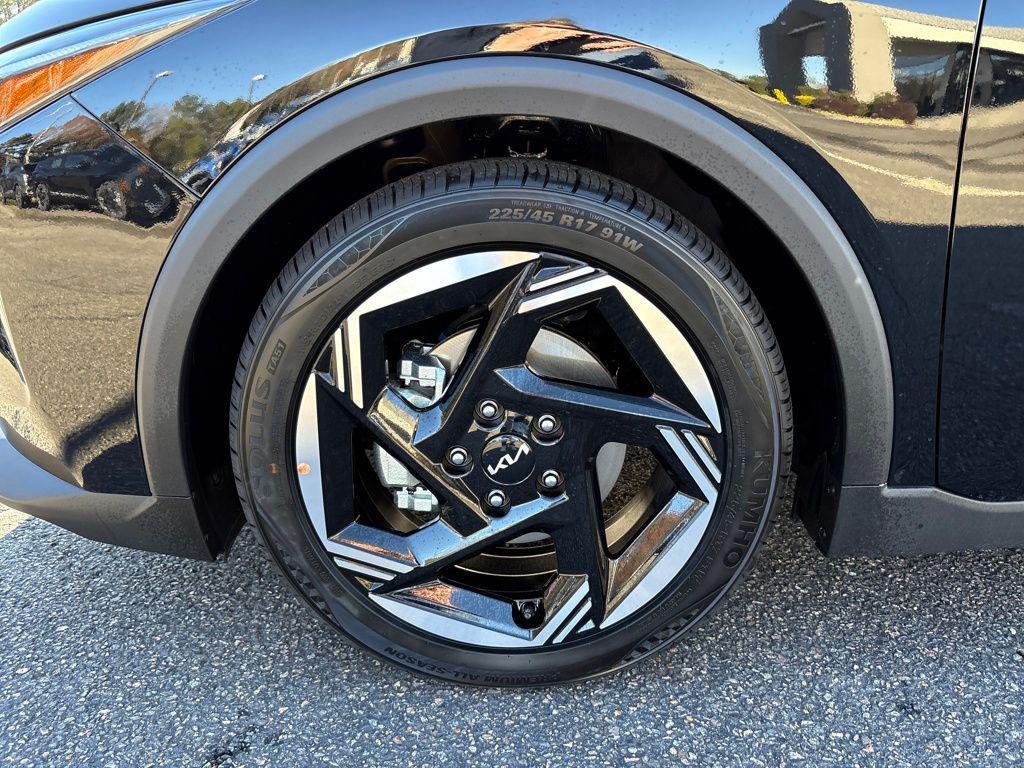new 2025 Kia K4 car, priced at $24,375